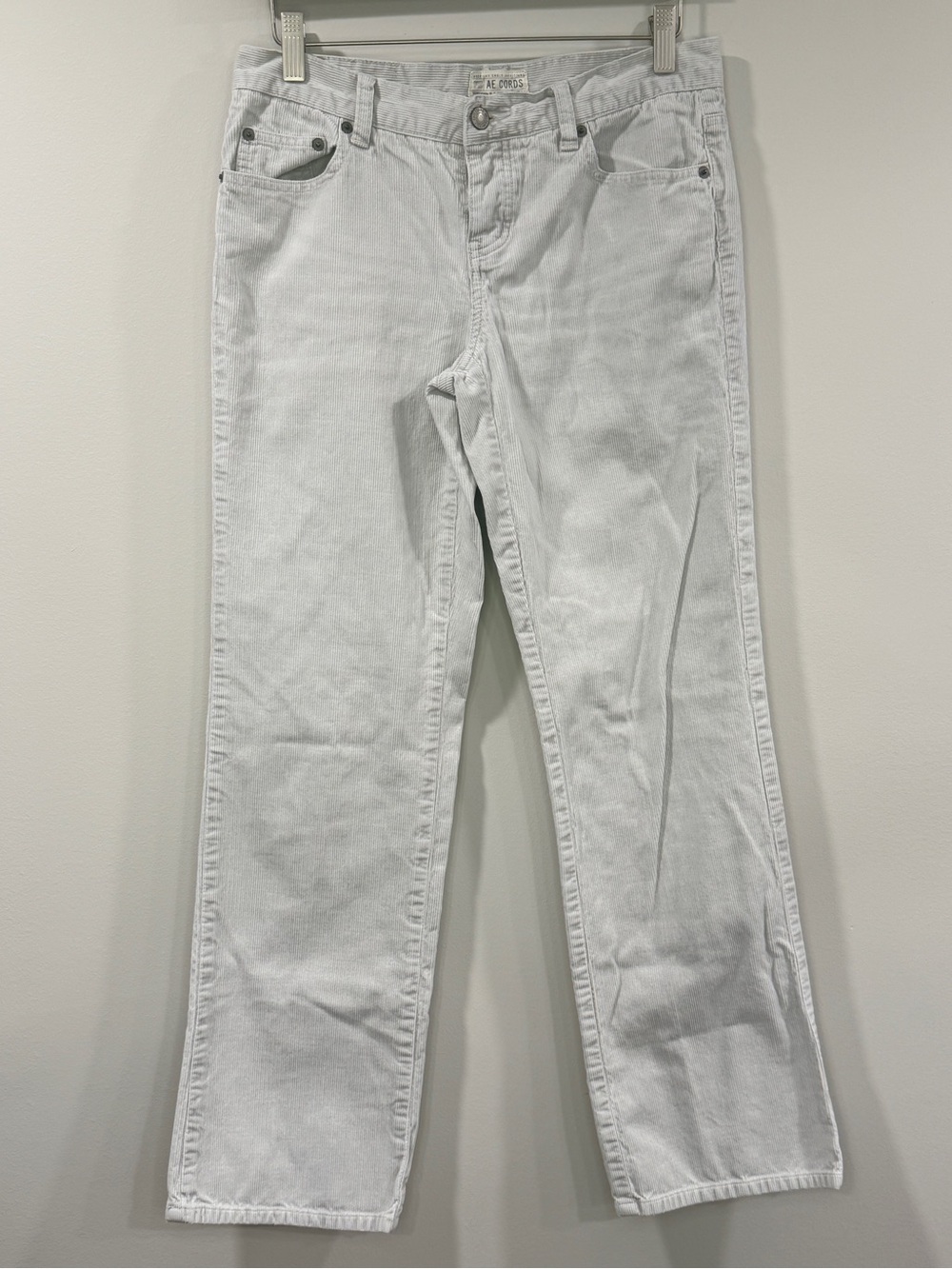 American Eagle Outfitters Women's Straight Leg Jeans in Light Gray Size 4